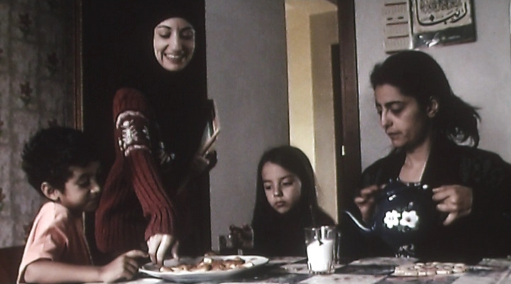 [Screening] "Private" (Saverio Costanzo, 2004) and "Arna's Children" (Juliano Mer Khamis, 2004)